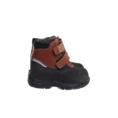 Ankle boots (Black, Brown) from Kavat
