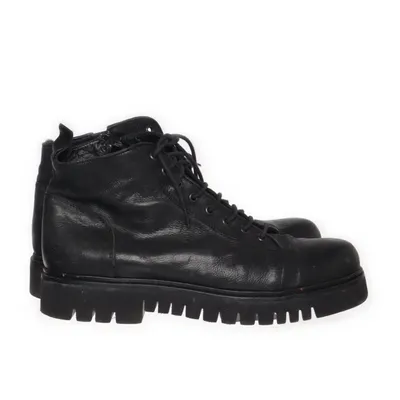 Laced boots (Black) from Fru.it