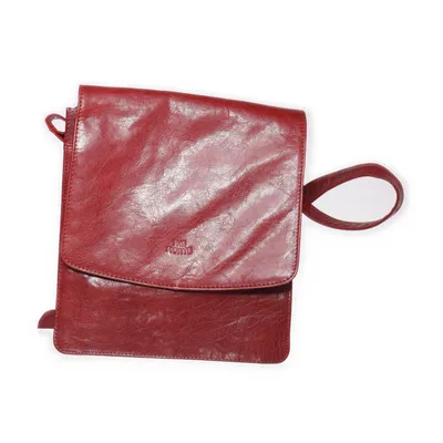 Axelremsväska (Röd) från The Monte