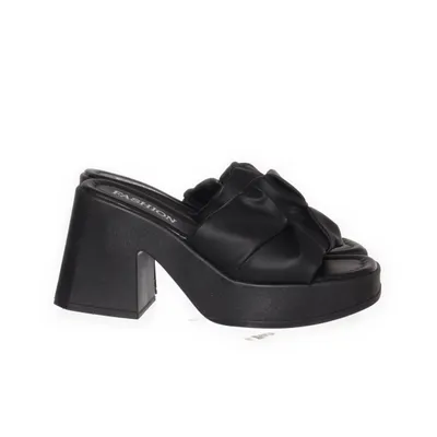 Chaussure compensées (Noir) de Fashion