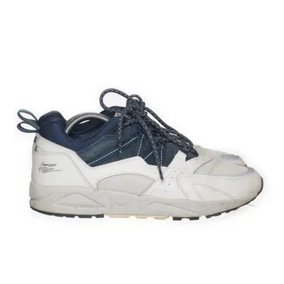 Träningsskor (Vit, Blå, Grå) från Karhu