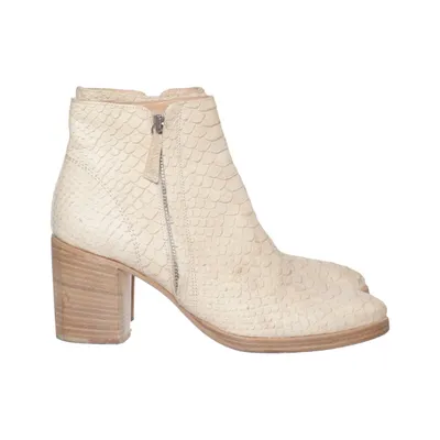 Stövletter (Beige) från Laura Bellariva Skinn