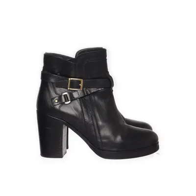 Heeled boots (Black) from Akira