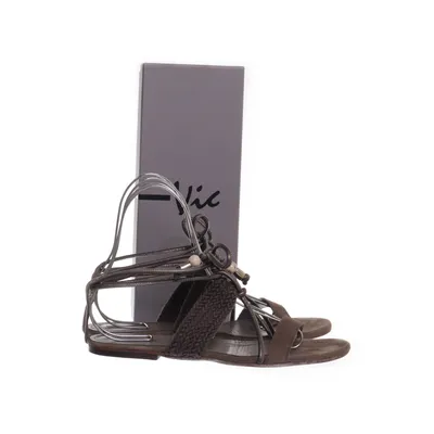 Sandals (Brown) from Vic