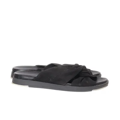 Sandals (Black) from Naturalizer