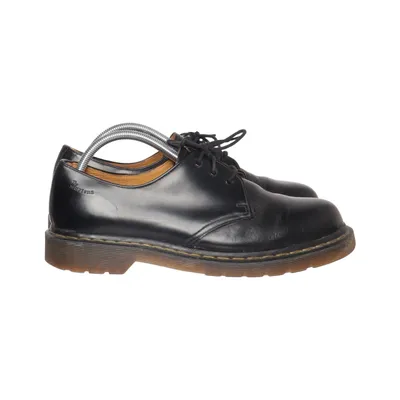 Derbyskor (Svart) från Dr. Martens
