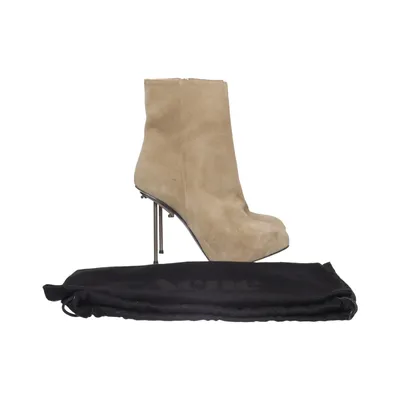 Laarzen met hak (Beige) van Acne Studios Suède