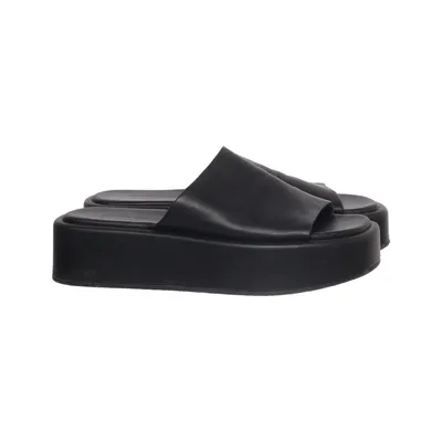 Slip-ins (Black) from Flare Collection