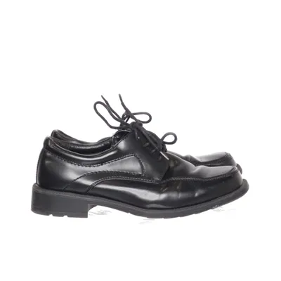 Derbyskor (Svart) från DinSko