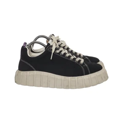 Sneakers (Black) from Eytys