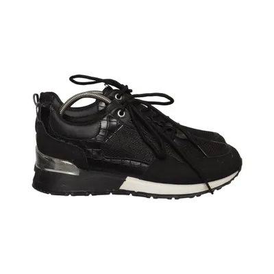 Sneakers (Black) from Ideal Shoes