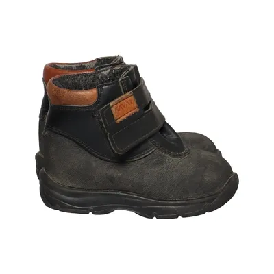 Ankle boots (Black, Brown) from Kavat