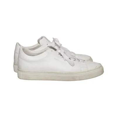 Sneakers (White) from Borg