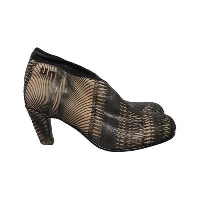 Bottes à talons (Noir, Beige) de United Nude Cuir