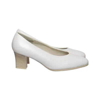 Pumps (White) from Rossini
