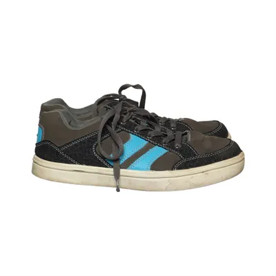 Trainers (Gray, Blue, Black) from Woodstone