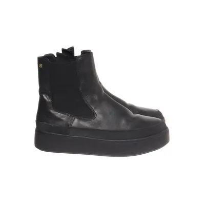 Chelsea boots (Black) from Agnes Cecilia