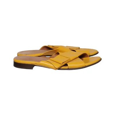 Sandales (Jaune) de Billi Bi Cuir