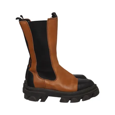 Chelsea boots (Brown, Black) from Pavement