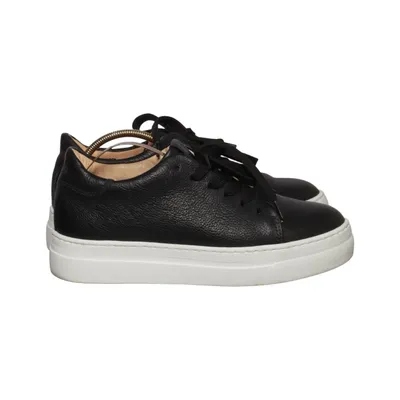 Sneakers (Svart, Vit) från Kavat