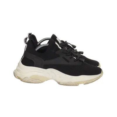 Trainers (Black, White) from Steve Madden