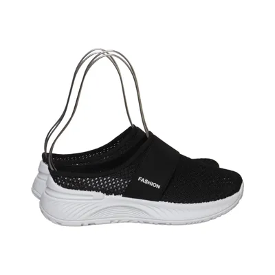 Slip-ins (Black, White) from Fashion