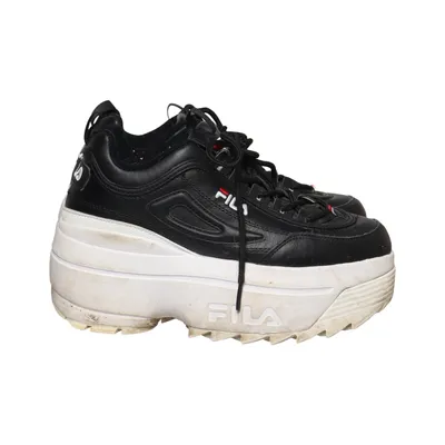 Sneakers (Disruptor) from Fila Leather
