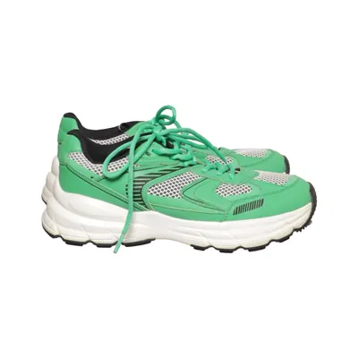 Träningsskor (Grön, Vit, Svart) från Stockholm Design Group Skinn