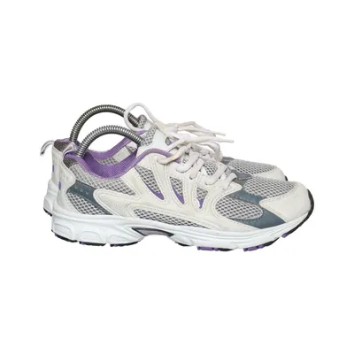 Baskets (Blanc, Gris, Violet) de Reaction