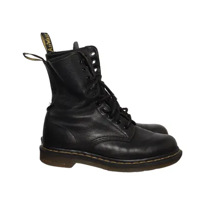 Laced boots (1490) from Dr. Martens Polyurethane