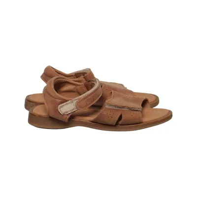 Sandals (Brown) from Pom Pom Leather