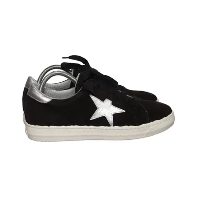 Baskets (Noir, Argent, Blanc) de Blankens Cuir