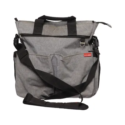 Skötväska (Grå) från Skip Hop