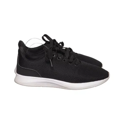 Baskets (Noir) de Stadium