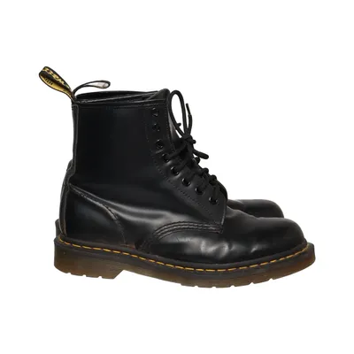 Laced boots (1460) from Dr. Martens Leather