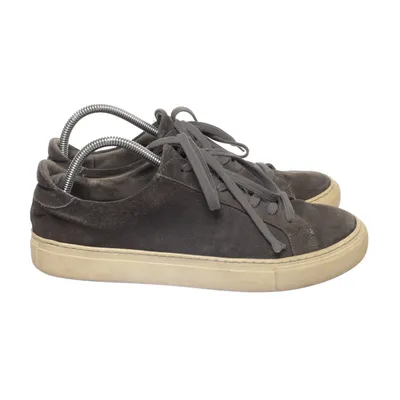 Sneakers (Gray) from Garment Project