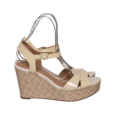 Kilklackar (Beige) från Clarks Artisan