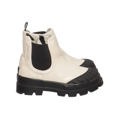 Enkellaarzen (Beige, Zwart) van Lefties