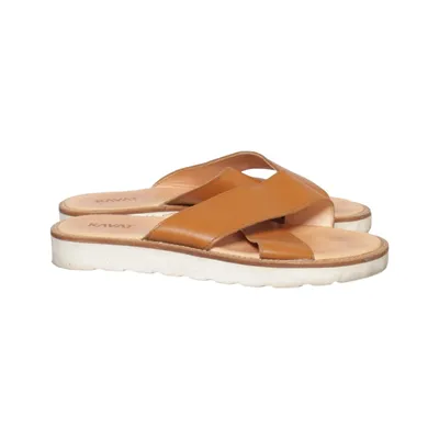 Sandals (Brown) from Kavat