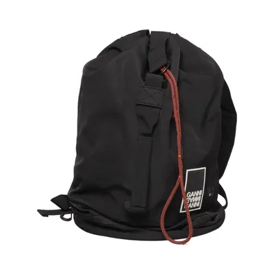 Axelremsväska (Svart) från Ganni