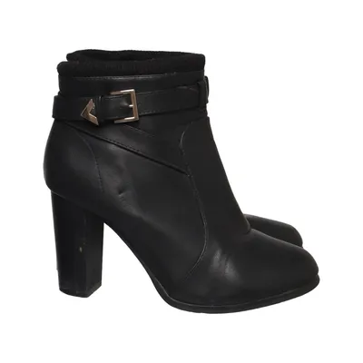Heeled boots (Black) from Mannika