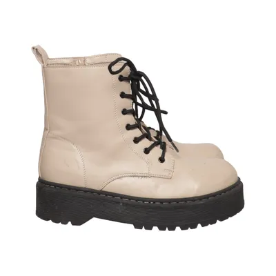 Kängor (Beige, Svart) från Vox