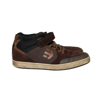Sneakers (Brown) from Etnies