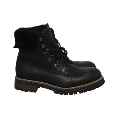 Laced boots (Black) from So All