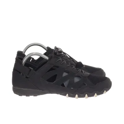 Trainers (Black) from MyWear