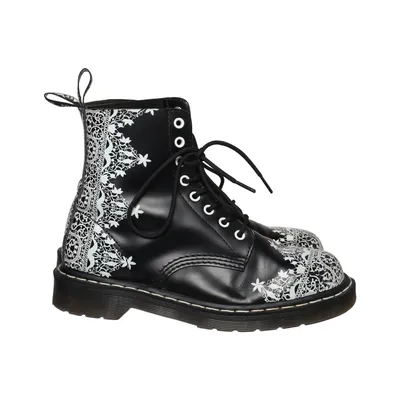 Kängor (Pascal Lace) från Dr. Martens