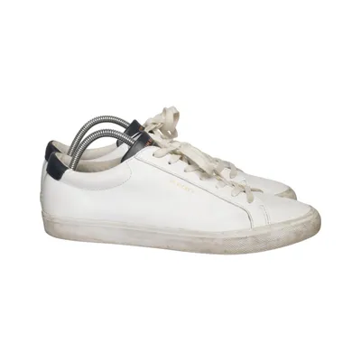 Baskets (Blanc) de Jim Rickey