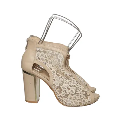 Højhælede sko  (Beige) fra Queen Vivi