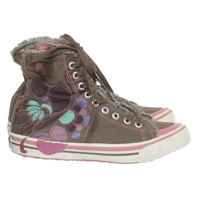 Canvas shoes (Brown, Pink, White) from Roxy