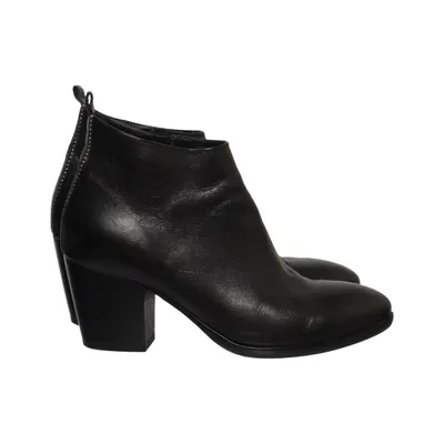 Bottes à talons (Noir) de Janet & Janet